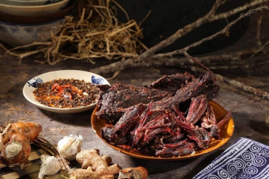 Top 10 địa chỉ uy tín bán thịt trâu gác bếp Sơn La