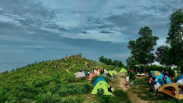 núi chứa chan – địa điểm trekking cực hot ở đồng nai (2022)