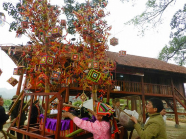 Lễ hội Hết Chá – Lễ hội độc đáo nhất của người Thái