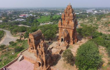 Tháp Po Klong Garai – Ngôi đền thờ linh thiêng của người Chăm Ninh Thuận