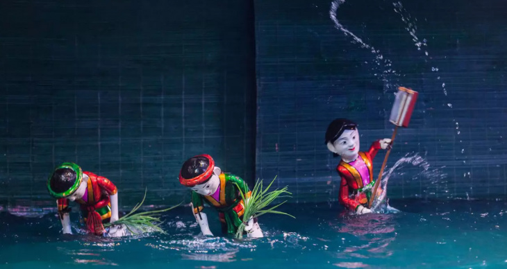 en, all you need to know about vietnamese water puppets
