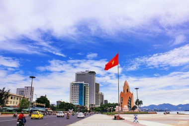 Quảng trường Nha Trang – Địa điểm du lịch nổi tiếng không nên bỏ lỡ