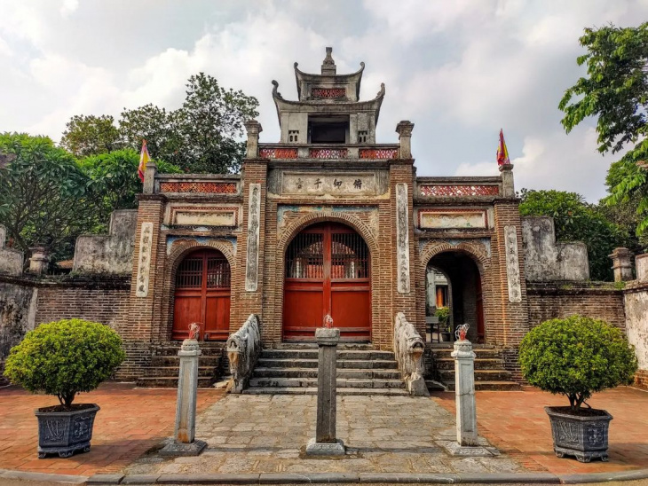 en, an ultimate guide to co loa citadel hanoi