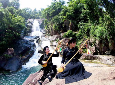 Thác Khe Vằn Bình Liêu Quảng Ninh, điểm du lịch hấp dẫn 2022