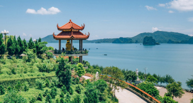 Review đi du lịch chùa Cái Bầu Vân Đồn Quảng Ninh mới nhất