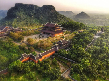 Chùa Bái Đính - Địa điểm du lịch tâm linh nổi tiếng tại Ninh Bình