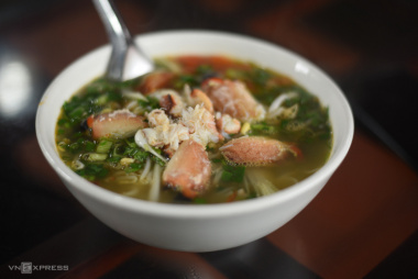 Món bún cù kỳ Quảng Ninh, đặc sản nhất định phải thử ở Hạ Long