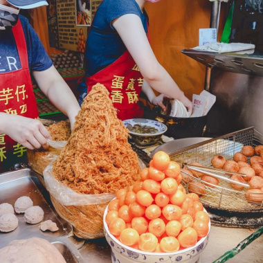Du lịch Đài Loan mùa thu nhất định phải thử ngay hai món bánh ngon 'thần sầu' này