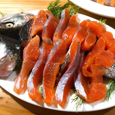 Thưởng thức đặc sản cá hồi Sapa – món ngon giàu dinh dưỡng ở thị trấn mờ sương 