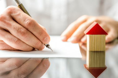 Những lưu ý trong hợp đồng mua bán nhà: Cẩn thận 
