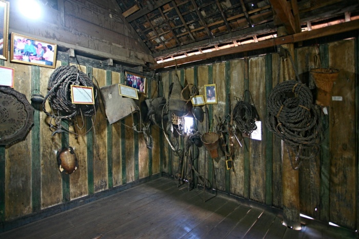 nhà sàn cổ vua săn voi, khám phá, trải nghiệm, về đắk lắk thăm nhà sàn cổ vua săn voi hơn 130 năm tuổi 