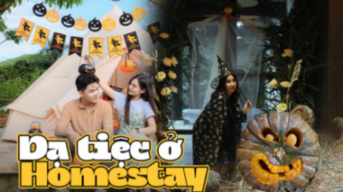 The homestay organizes a great party for visitors on Halloween
