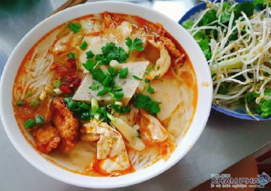 Top 10 món ăn bạn không thể nào bỏ qua khi đến với Đà Nẵng