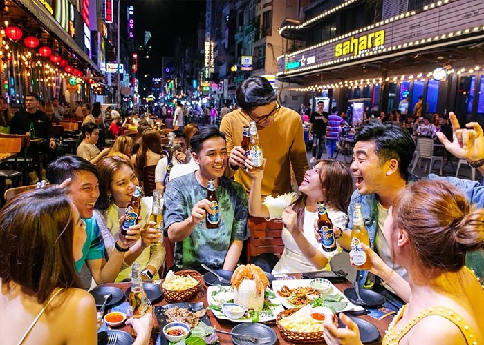 itaewon và những con phố ăn chơi bậc nhất châu á