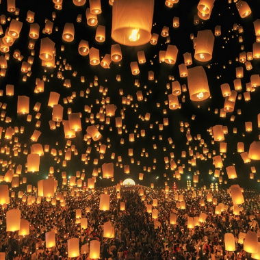 Du lịch nước ngoài tháng 11: Thả đèn hoa đăng ở Chiang Mai hay đón mùa xuân cổ tích New Zealand