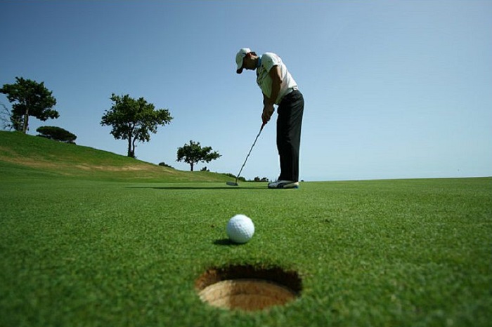 kích thước lỗ golf tiêu chuẩn là bao nhiêu? những thông tin hữu ích bạn cần biết
