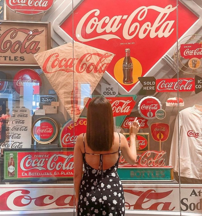 căn hầm bí ẩn bên trong bảo tàng coca cola lớn nhất thế giới