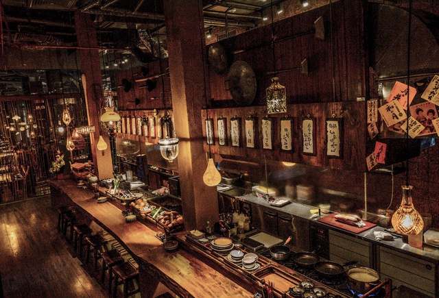 khám phá, trải nghiệm, độc lạ mô hình nhậu nướng tại nhà hàng nhật shamoji robata yaki