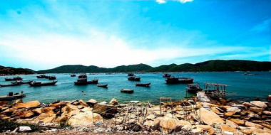 Vịnh Vũng Rô – Nét đẹp mê hồn giữa Phú Yên