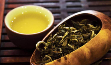 Du lịch Tây Bắc: Thưởng thức loại trà Shan Tuyết tiến Vua