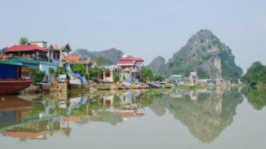 Kenh Ga Floating Village – a picture of a beautiful and peaceful river that few people know in Ninh Binh