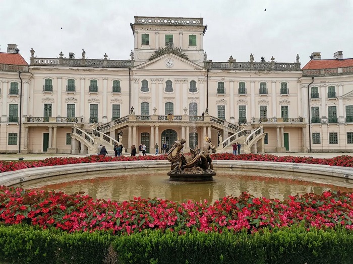 cung điện esterhazy, khám phá, trải nghiệm, cung điện esterhazy: kiến trúc baroque lộng lẫy nhất hungary