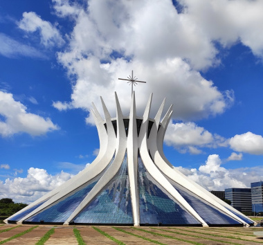 Chiêm ngưỡng kiến trúc độc đáo tại nhà thờ Brasilia Brazil