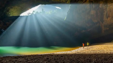 Discover the majestic and unspoiled beauty of the “cave kingdom” of Quang Binh