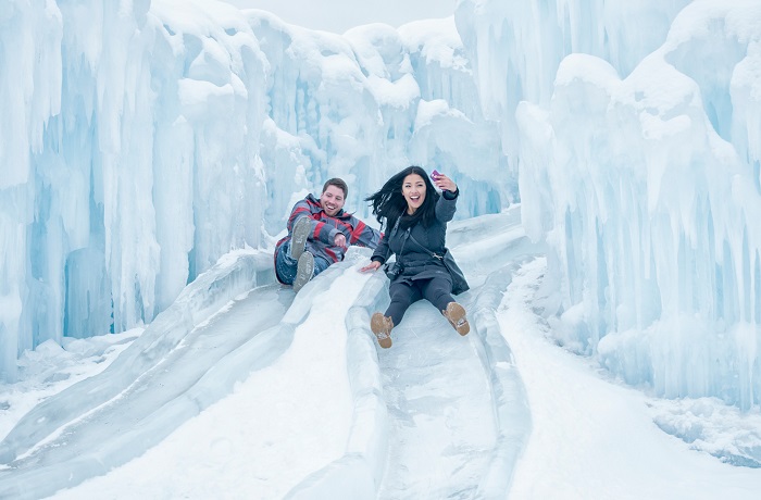 trượt tuyết, check in cùng tượng băng khổng lồ tại 10 lễ hội mùa đông ở mỹ hấp dẫn