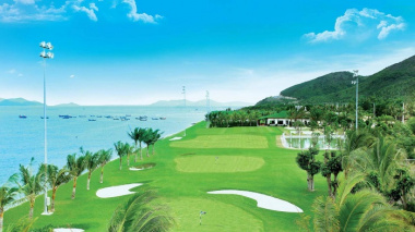 Diamond Bay Golf Club – Sân golf đẳng cấp dành cho các golfer tại thành phố biển Nha Trang