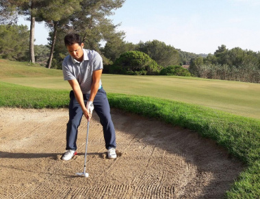 Những kinh nghiệm golfer cần phải biết để đánh golf từ hố cát thành công
