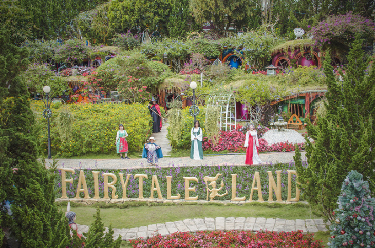 lịch trình,   												dalat fairytale land – xứ sở cổ tích giữa lòng thành phố ngàn hoa