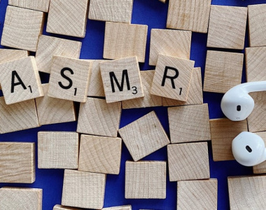 ASMR là gì? Khám phá quân bài chiến lược trong marketing