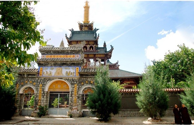 điểm đẹp, top 7 ngôi chùa ở bình định nổi tiếng thiêng liêng nhất