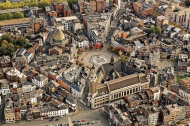 Một ngày khám phá thành phố Charleroi Bỉ có gì hấp dẫn?