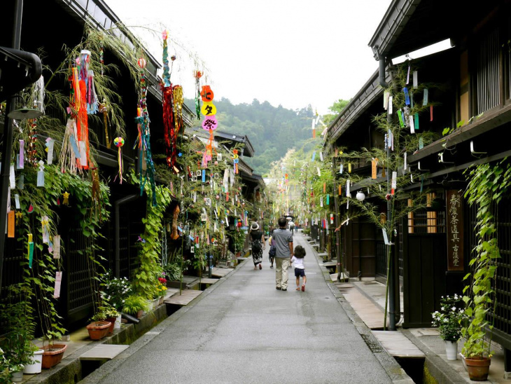 Bật mí 4 thị trấn đẹp nhất Nhật Bản, Khám Phá