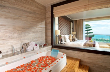 Top 8 khách sạn Bình Thuận 5 sao sang trọng và hiện đại nhất