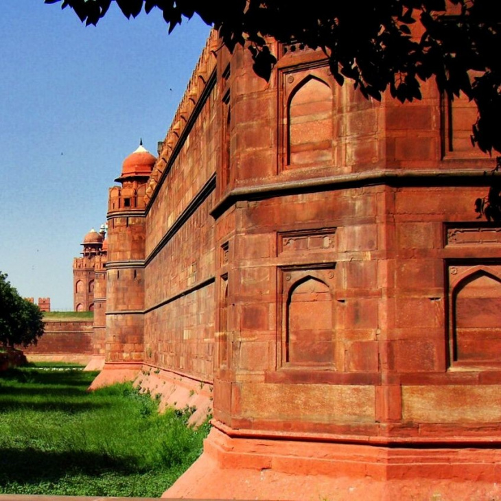 khám phá, trải nghiệm, pháo đài đỏ delhi - biểu tượng quyền lực của new delhi
