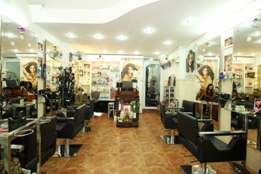 Top 10 tiệm cắt tóc nữ phong cách và cá tính nhất Sài Gòn