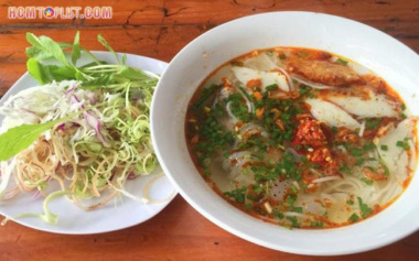 Top 5+ quán bánh canh Bình Định ở Sài Gòn hấp dẫn nhất