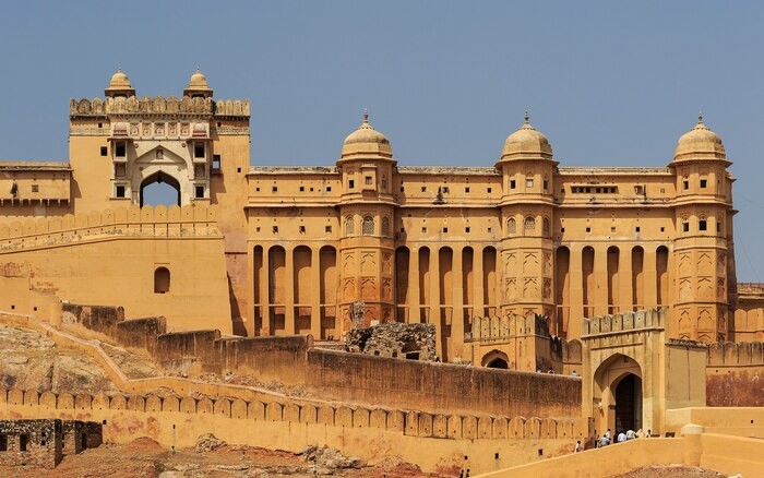 Pháo đài Amber vẻ đẹp của kiến trúc Ấn Độ - ALONGWALKER