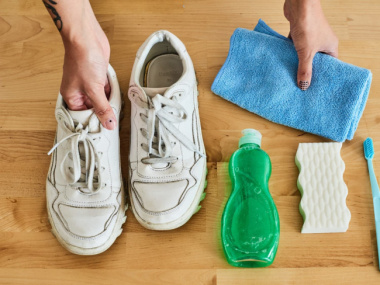 5 Cách vệ sinh giày cho từng chất liệu ngay tại nhà