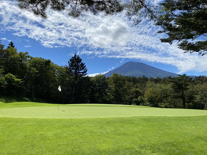 thưởng ngoạn khung cảnh hùng vỹ tuyệt đẹp tại fuji golf course - sân golf hàng đầu nhật bản