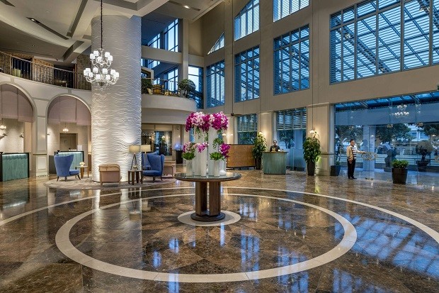 điểm đẹp, review chi tiết khách sạn sofitel sài gòn plaza tuyệt đẹp ở tphcm