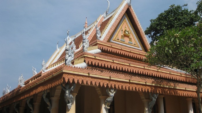 chùa láng cát rạch giá, khám phá, trải nghiệm, tham quan chùa láng cát rạch giá chiêm ngưỡng kiến trúc khmer độc đáo và vãn cảnh thanh tịnh