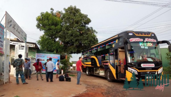 nhà xe tân niên: thông tin liên hệ và bảng giá vé