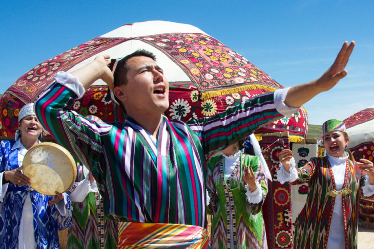 khám phá, trải nghiệm cuộc sống như một người du mục kazakh tại huns ethno village