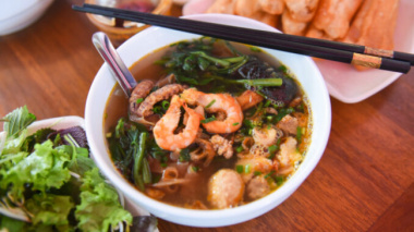 Food for Hai Phong food tour
