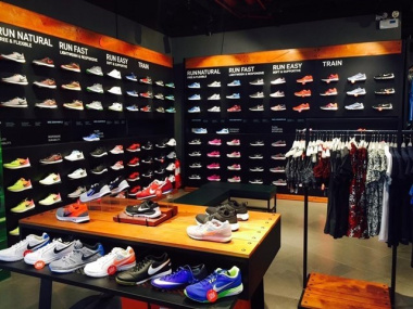 Cửa hàng giày Nike chính hãng Hà Nội