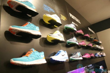 Địa chỉ mua giày Nike chính hãng Hà Nội